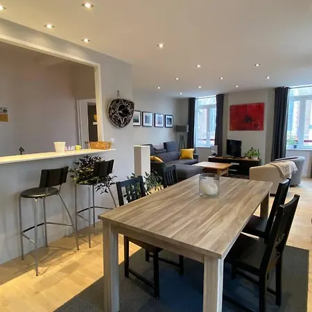 Appartement Vaste T2 Port Fluvial De - Balthazar *